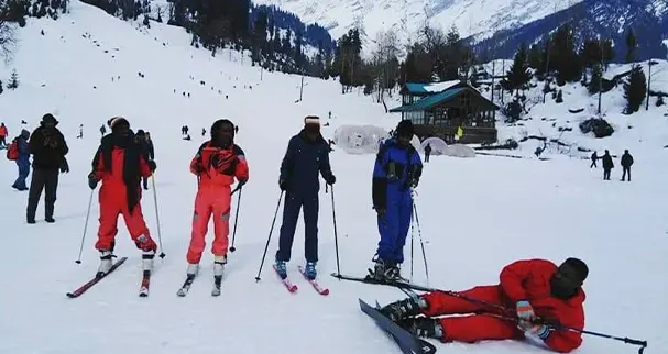 skiing in solang